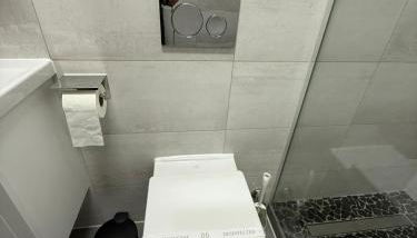 Freshly renovated City Apartments Essen KITCHEN WIFI near Düsseldorf Airport - Foto 3