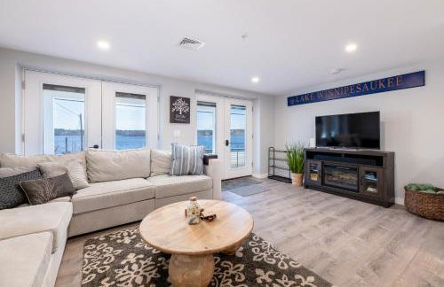 Steps to Beach Lake-View Laconia Getaway! - Foto 4