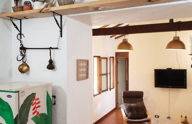 Spectacular Apartment at Historical Center - Photo 6