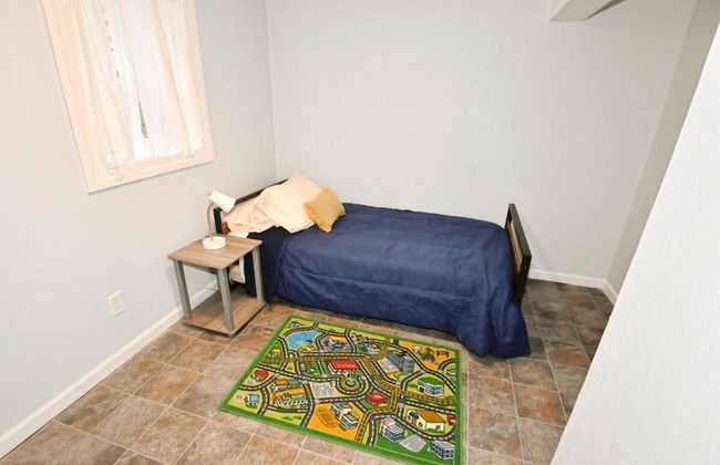 2 Blocks to ND 4 Bedroom 2 Bath Home 1217 - Foto 11