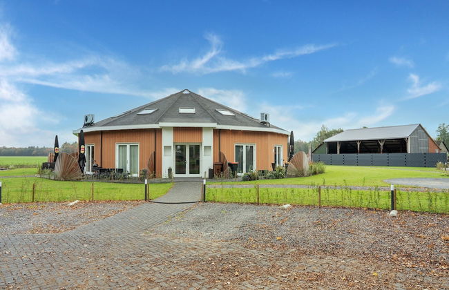 Holiday Home in Goirle With Sauna - Photo 1