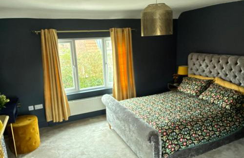 Charming 3-Bed Home in Quaint Lincolnshire Village - Photo 4