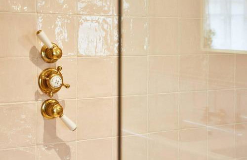 Dawn at The Sun Inn Felmersham, Our Signature Duplex Suite - Foto 17