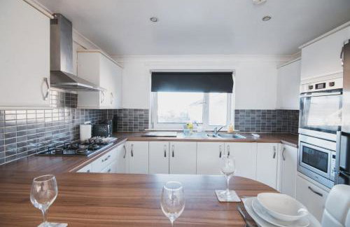 Modern 3BR Flat with Parking - Foto 30