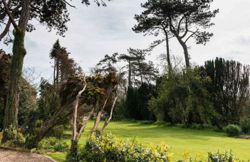 Dower House Hotel - Photo 15