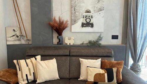 Nuovo bilocale con balcone panoramico e posto auto - Foto 5