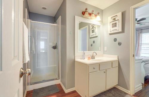 Covered Patio and Yard Family Home in Katy - Foto 13