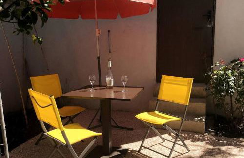 studio au pied des troglodytes, près de la plage - Foto 9