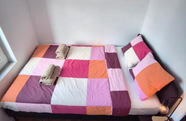 Sova Haus Chorzow, Katowice, Stadion Śląski, 24h Self check-in, Free parking, Shops 1 min walk, No Elevator-3rd floor - Foto 15