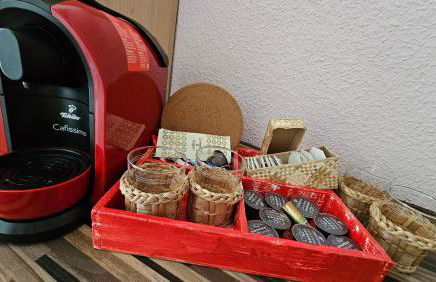 Central Charm - Bedroom & Kitchen Apartment near the Main Station Hauptbahnhof - Foto 12