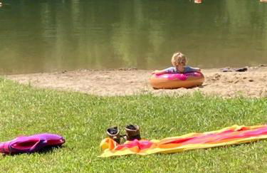 Edgewater Escape, Hocking Hills, Hot Tub, Pond - Photo 20