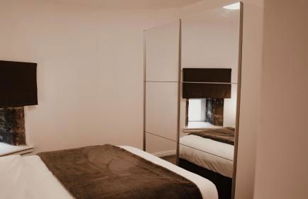 Royal Chambers Serviced Apartments - Photo 79