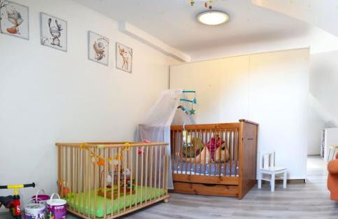 Ruhige FeWo mit eingezäunten Garten - familienfreundlich - Foto 7