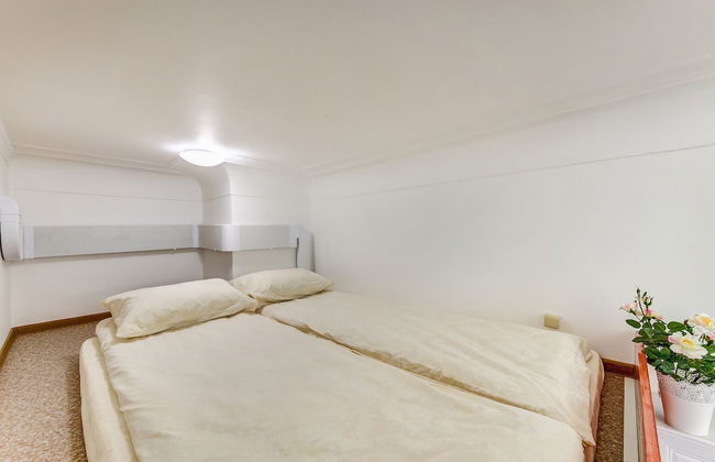 Semeiniy Ochag on Kurlandskaya - Photo 21