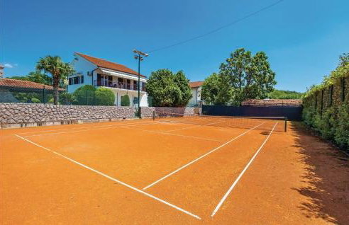 Cozy Home In Viskovo With Wifi - Photo 29