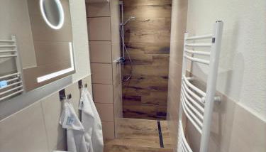 Historisches Wohnen nahe Rathaus und Steintor - Foto 3