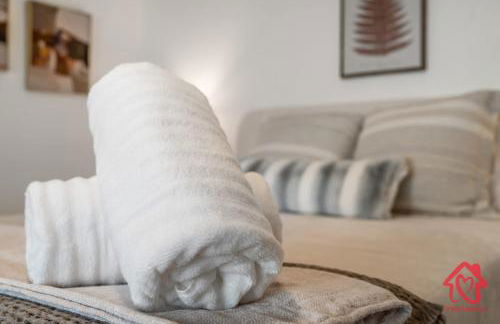 Georgian Oasis with Private Pool - An Irvie Home - Foto 30