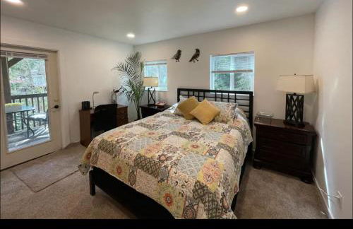 Riverside Retreat - Foto 13