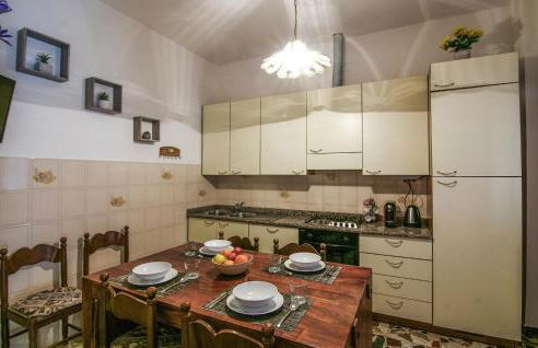 Awesome Home In Bargana With Wifi - Foto 5