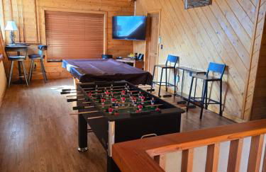 The Lodge Large Cabin, 17 Acres, Playground, Forest Access - Foto 29