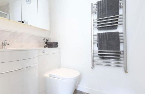 Wend Gardens Annx Carleton Skipton Pet friendly - Photo 12