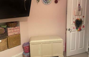 3 Bed Home Sleeps 6 Free parking - Foto 3