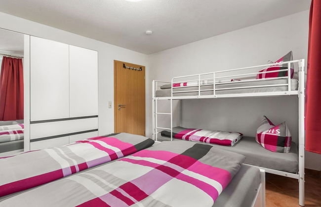 Apartment in Saxon With Terrace - Foto 7