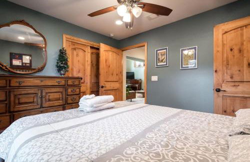 SOCO, Big 5BR, SwimSpa-seats 10, Sauna, 7 Beds - Foto 7