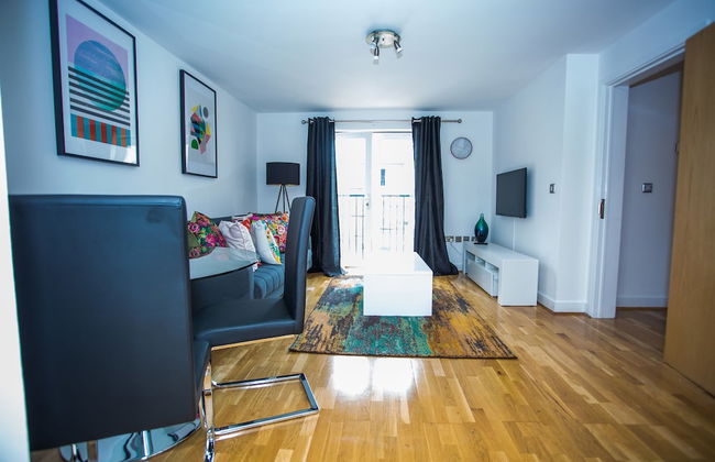 Superior 2 bedroom Apartments - Photo 39