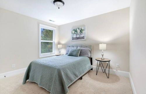 Spacious Family Getaway ~ Fire Pit~ Private Office - Foto 22