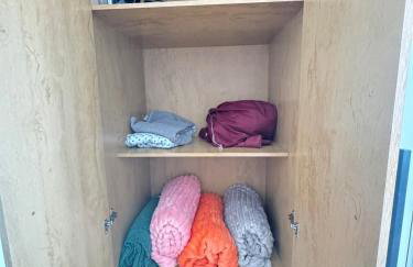 Casa de bairro tranquilo 1 a 10 pessoas com ótima localização e vigia de rua - Foto 37