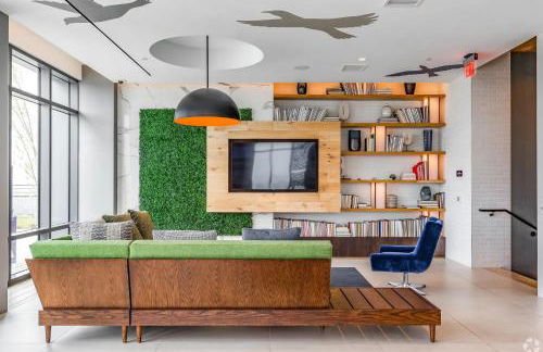 Penthouse Retreat with Rooftop Pool Explore Silver Spring & Washington DC - Foto 4