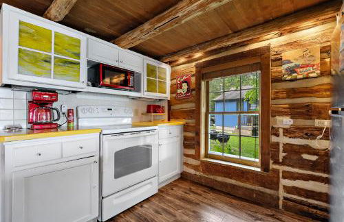 Sunset Shores - Kangaroo Kabin #6 by Simple Life Rentals - Foto 13