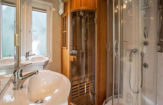 Luxe Chalet w/ Sauna - Foto 14