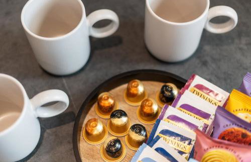 Award winning 2026 Stunning Modern 2 Bedroom Apartment in Mill Hill next to Train Station! - Foto 27