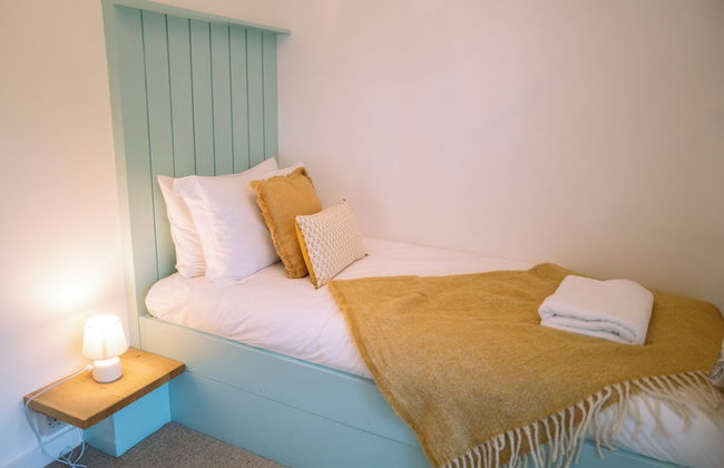 Danny Lodge | By Huluki Sussex Stays - Foto 9