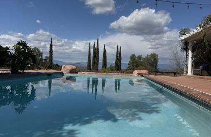 Riverside Views & Pool Retreat - Foto 5