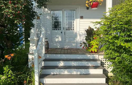 Falls Farmstead 1865 Ellis House Cozy and Comfy Apt #1 - Foto 1