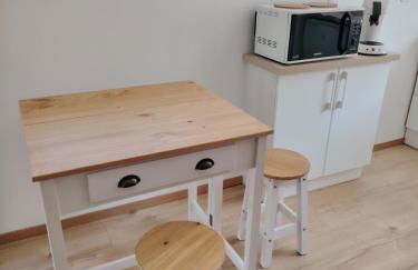 Logement avec terrasse et jardin - Foto 9