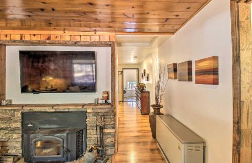 Deck and Grill Pet-Friendly Lakeside Cabin - Foto 7