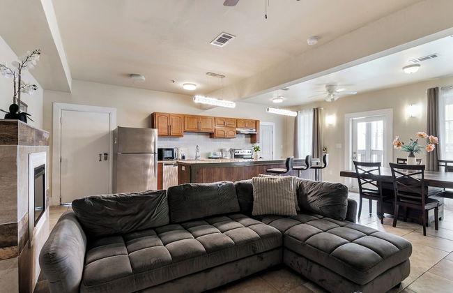 Fully Furnished Condos Near St Charles - Foto 80