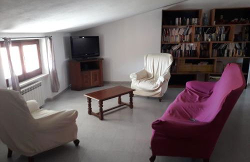 Spacious attic apartment - Foto 3