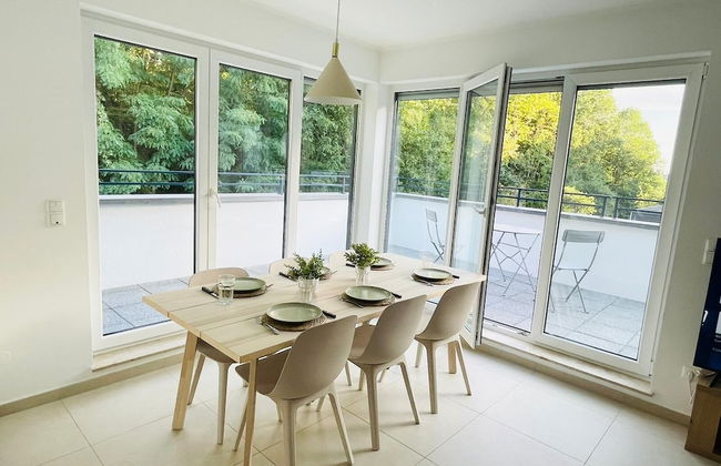 Luxury Green Penthouse Terrace & Parking - Photo 15