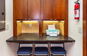 Starboard Point: Stunning Luxury Condo in the heart of DL! - Foto 34