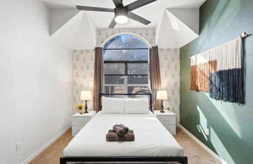 5-BD Vacation Retreat w Pool & Ping Pong - Foto 29