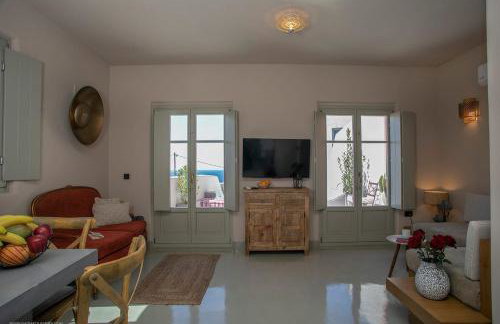 Superior Santorini Villa 2 Bedroom Villa Private Jetted Pool & Amazing Sea - Photo 20