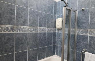 Cosy 2-Bed Flat in the Heart of Prestwich Village - Foto 12