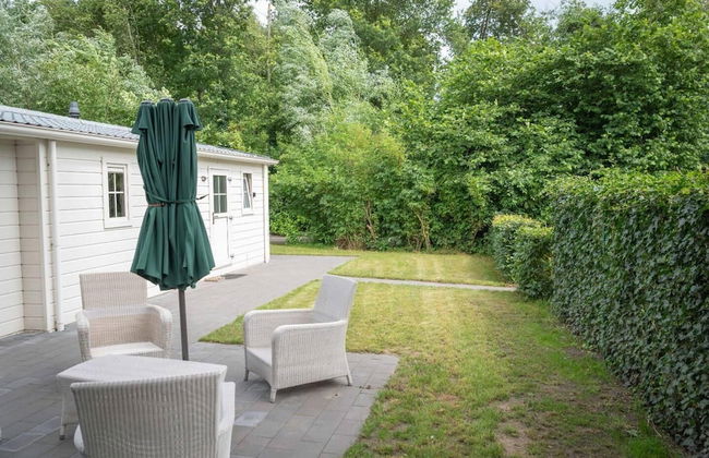 Enjoyin Luxury Chalet With Swimming Pool - Photo 29