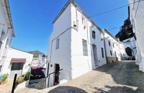 EL BOTIJO Las puertitas rojas - Foto 16