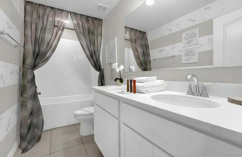 3BR Home at Fiesta Key Near Disney - Foto 12